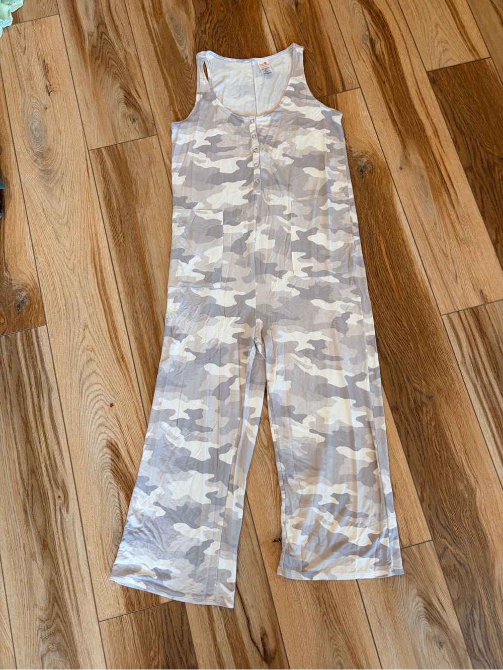 Secret Treasures White Scoop Neck Night Romper
